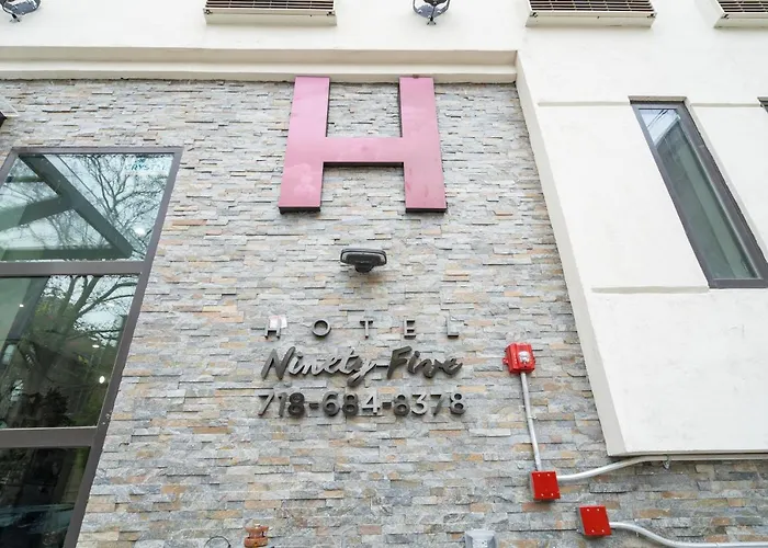 Hotel Ninety Five Near Parkchester